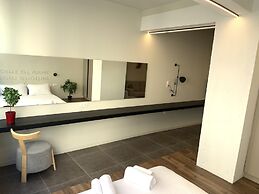 M17 Studios & Suites