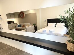 M17 Studios & Suites