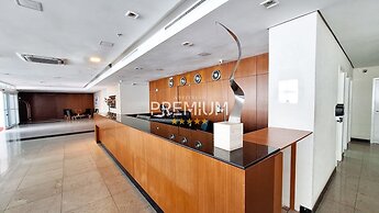 Flat pé na areia com vista internet e ar