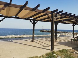 Sea & Pool 2 Bedroom 3 Terraces Turtle Bay Holiday