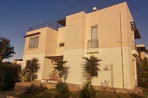 Sea & Pool 2 Bedroom 3 Terraces Turtle Bay Holiday
