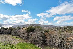 Stunning Lakeview Retreat 5 Bedroom Residence by RedAwning