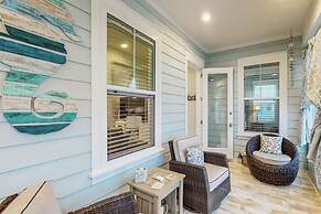 Casa Bella 5 Bedroom Home by RedAwning