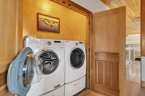 The Sandcastle 4 Bedroom Home by RedAwning