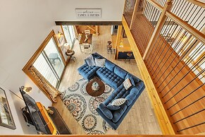 The Sandcastle 4 Bedroom Home by RedAwning