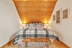 The Sandcastle 4 Bedroom Home by RedAwning