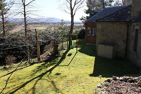 Amazing Cottage With Indoor Private Pool