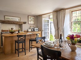 Manor Farmhouse