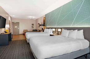 Comfort Suites