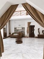 Carod Espacio Serrano