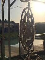 Carod Espacio Serrano