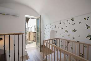 Casa Madonna Del Mare- Villa With sea View a few Steps From the Beach