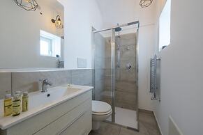 Casa Madonna Del Mare- Villa With sea View a few Steps From the Beach