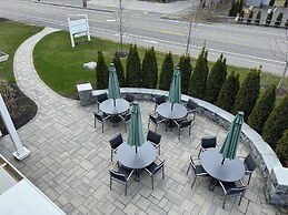 Grasshopper Inn