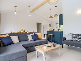 Woodpecker Lodge
