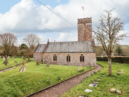 Woodpecker Lodge