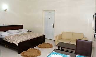De Castle Luxury Home