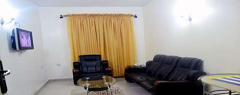 De Castle Luxury Home