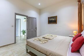 Ta Rozarja Maisonette With Private Pool