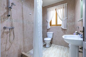 Ta Rozarja Maisonette With Private Pool