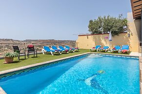 Ta Rozarja Maisonette With Private Pool