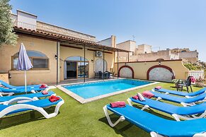 Ta Rozarja Maisonette With Private Pool