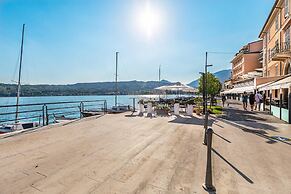 Il Lago 2 13 by Wonderful Italy