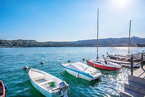 Il Lago 2 13 by Wonderful Italy