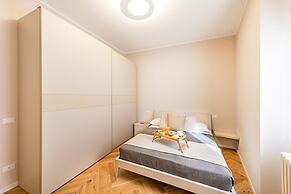 Il Lago 2 13 by Wonderful Italy