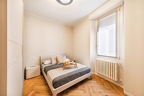 Il Lago 2 13 by Wonderful Italy