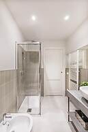 Il Lago 2 13 by Wonderful Italy