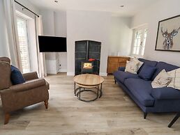 1 Golf Links Cottages