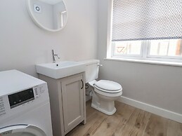 1 Golf Links Cottages