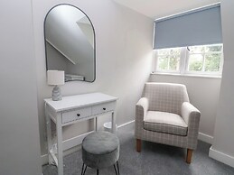 1 Golf Links Cottages