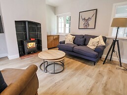 1 Golf Links Cottages