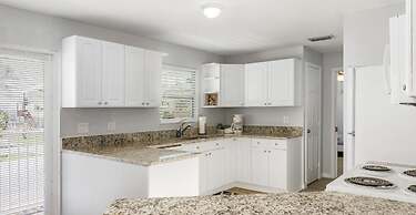 Matlacha on Shoreview