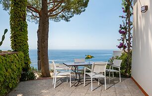 Villa Bijoux - Luxury Villa Sea View