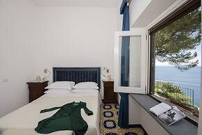 Villa Bijoux - Luxury Villa Sea View