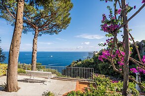 Villa Bijoux - Luxury Villa Sea View