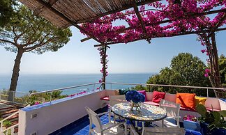 Villa Bijoux - Luxury Villa Sea View