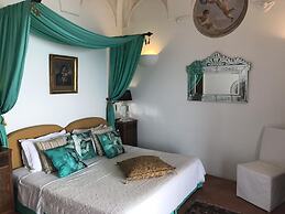 Villa Venusta - Majestic Villa With Pool