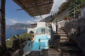 Villa Venusta - Majestic Villa With Pool