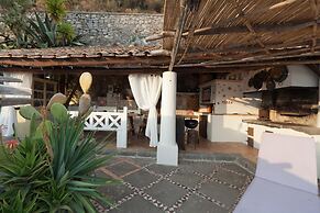 Villa Venusta - Majestic Villa With Pool