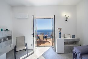 Villa Ecuba - Villa for Groups in a Strategic Position