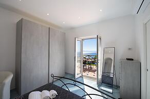 Villa Ecuba - Villa for Groups in a Strategic Position