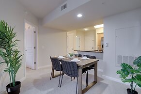 Amazing 2BR Condo in Pentagon City