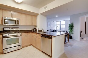Amazing 2BR Condo in Pentagon City
