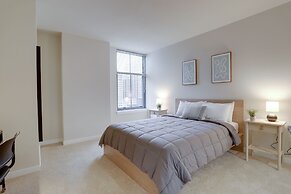 Amazing 2BR Condo in Pentagon City