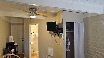 Little European Lodge