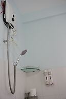 Nha Nghi Van Long Elephants